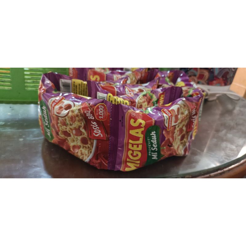 

Ready Banyak mie Gelas Sosis Best seller Rentengan beli 10 bonus 1