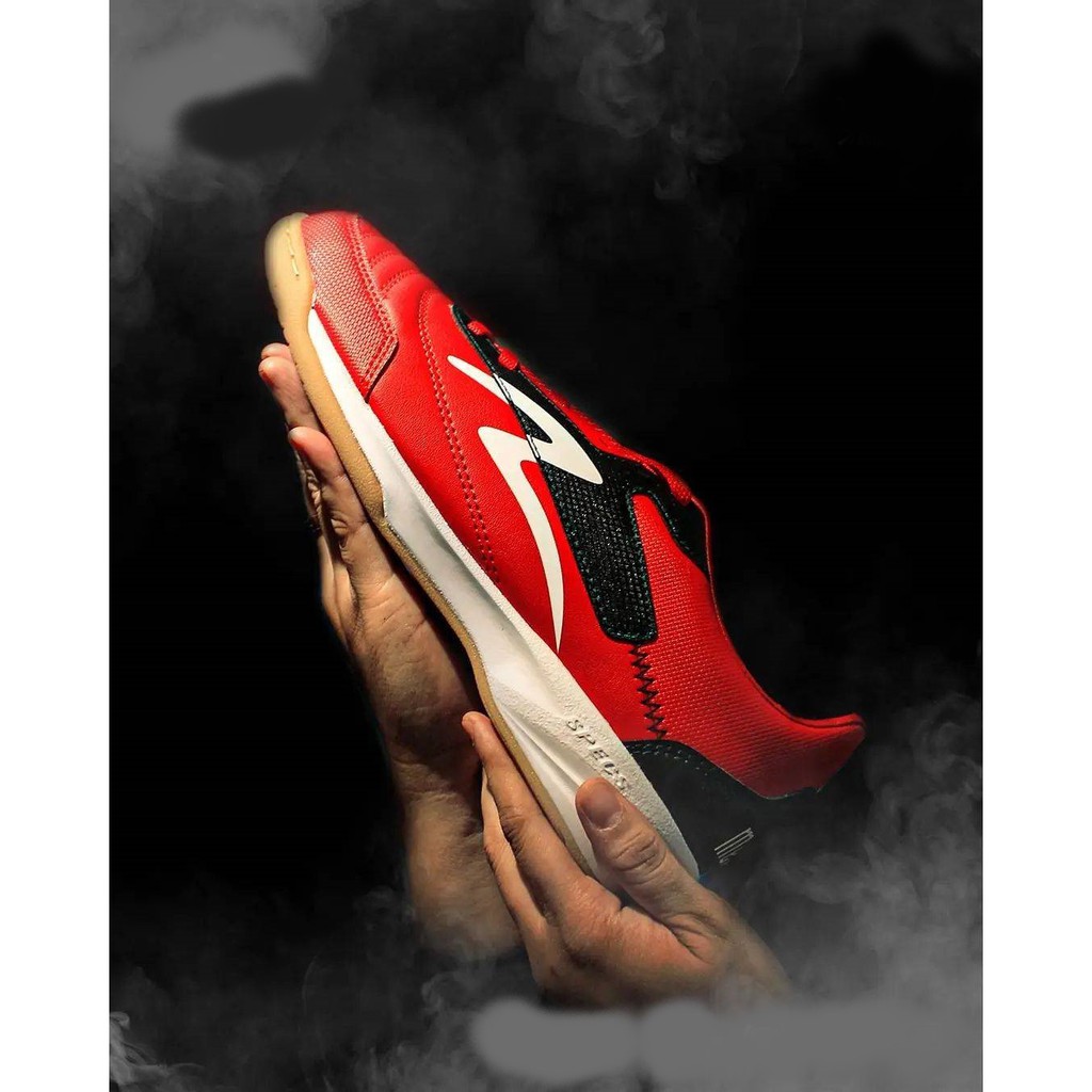 specs metasala majesty red in sepatu futsal