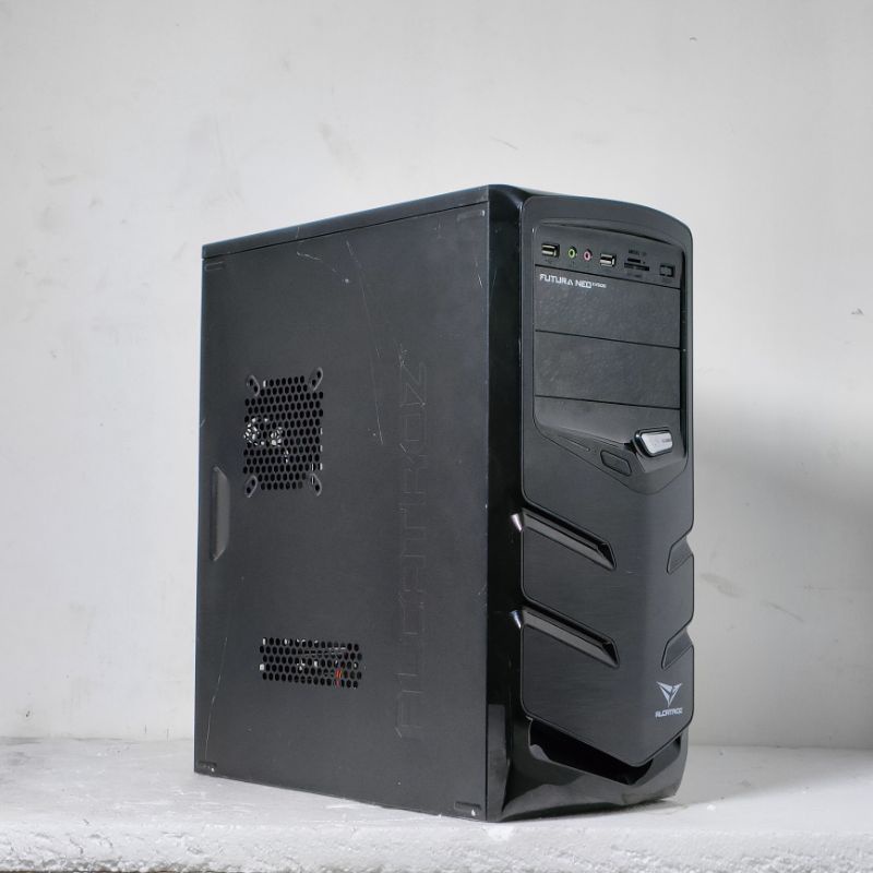 Pc Rakitan Mobo Gigabyte Ga-H81mCore i5 4460 Ram 4gb Hdd 500Gb