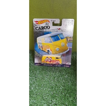 HOTWHEELS VOLKSWAGEN T1 PANEL BUS CARGO CARRIERS