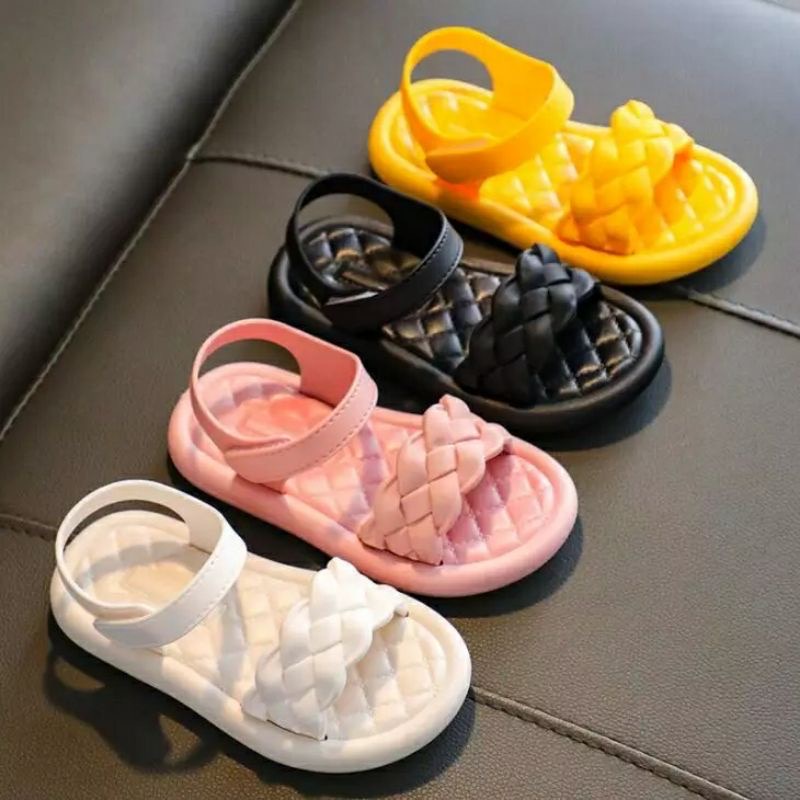 Sandal Anak Perempuan Tali Velcro Motif Anyam Winola Collection WNL 1538