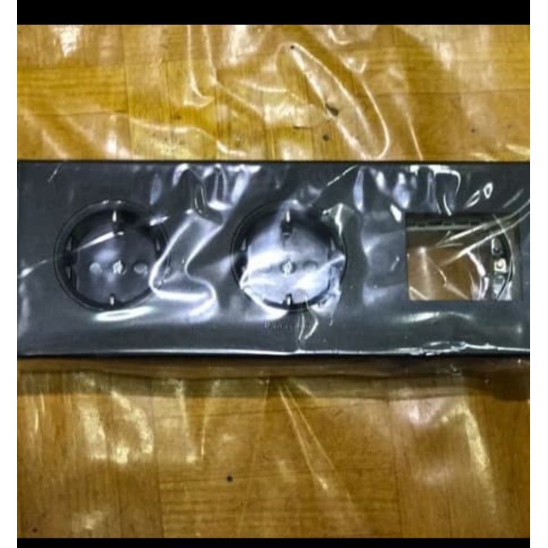 double stop kontak plus frame tanpa mata saklar style black panasonic