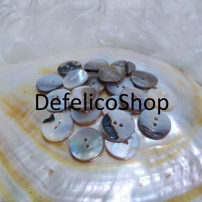 Kancing / Kancing Kerang Mussel Lubang 2