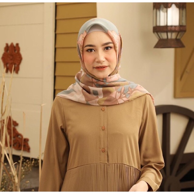 Kyra scarf Taffy HLxKamiidea