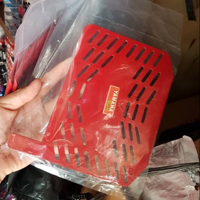 Tutup radiator new vixion advance & new vixion lighting (putih/merah/hitam)