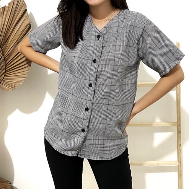 CUTIES TOP - ATASAN KEMEJA CASUAL WANITA KOTAK BUTTON LENGAN PENDEK (KML1)