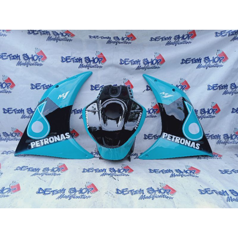 COVER TANGKI R1 FAIRING R1 COVER TANGKI R15 V2 FAIRING R15 V2 MODEL R1 BODY R15 OLD V2