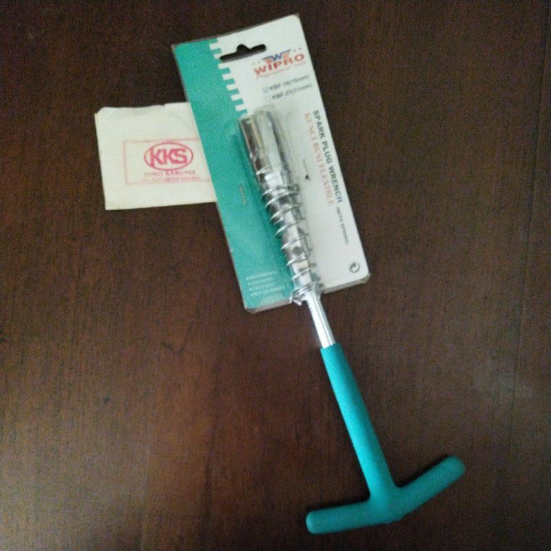 Kunci Busi Flexibel Wipro 16 mm