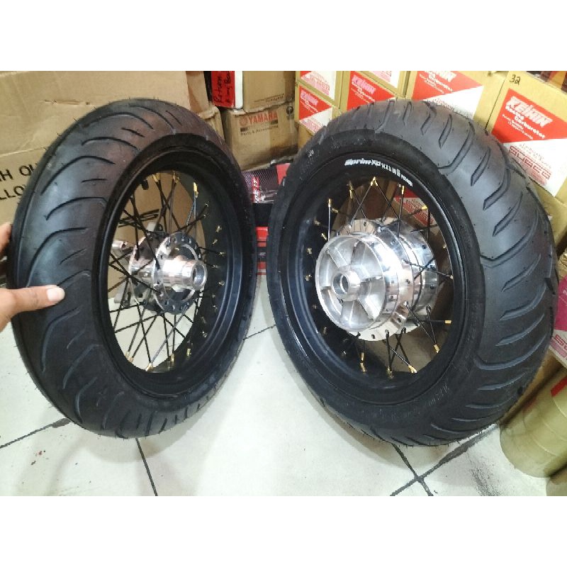 Paketan velg pelak costum jumbo Yamaha XSR ring 14.lebar 350 300.ban luar dalam.sepaket pnp XSR 155