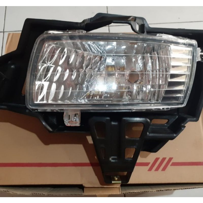 Lampu kabut Foglamp Innova 2008-2011