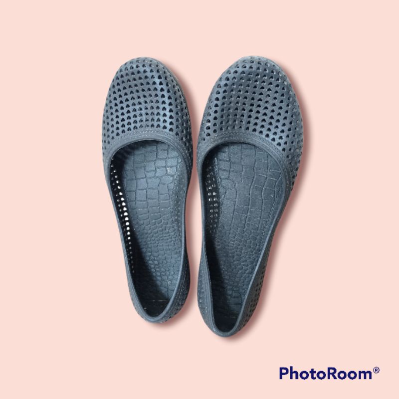 [ PRELOVED ] Sepatu flat shoes jelly wanita