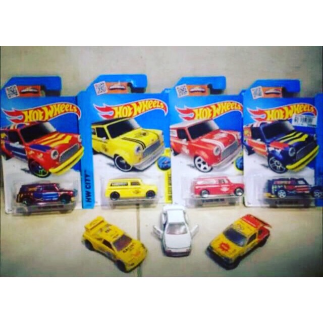 Hotwheels paket austin mini