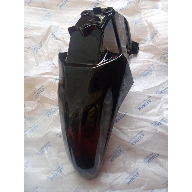 spakbor depan Xeon karbu