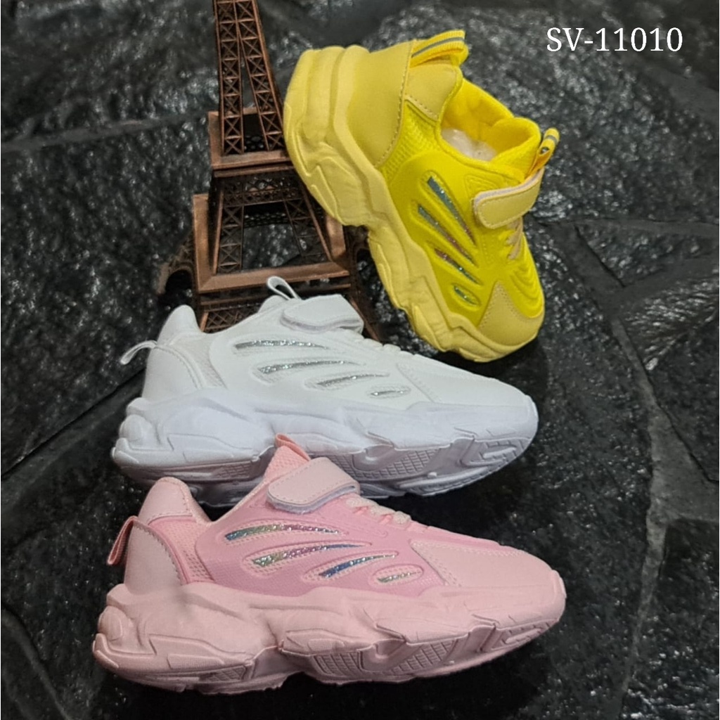 6.6 SALE &gt; Sv Kids Sepatu Anak SB Sneakers SV-11010#(Real Stock)