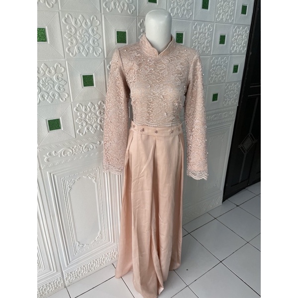 Gamis brukat kombinasi