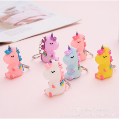 GANTUNGAN KUNCI 3D UNICORN BERSAYAP LUCU IMUT / MAGICAL UNICORN KEYCHAIN / GANTUNGAN KUNCI 3D UNICORN BERSAYAP LUCU IMUT / MAGICAL UNICORN KEYCHAIN