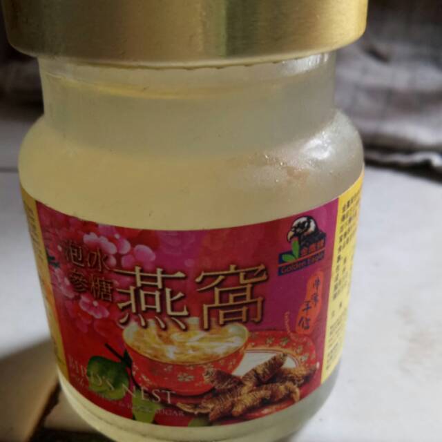 

Minuman walet dengan gingseng/birds nest with gingseng