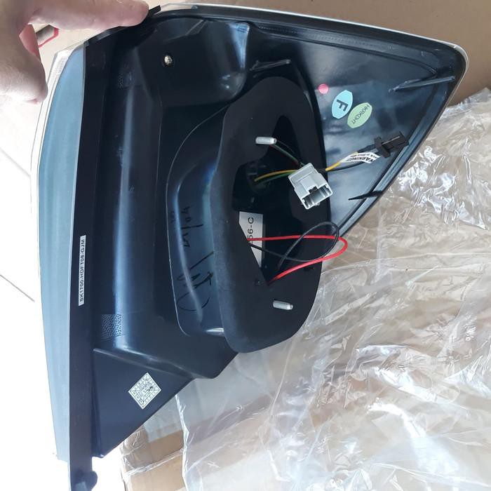 *Otomotif* SK1700BMH Stoplamp Jazz GE8 08-14 LED-LED Bar Sequential Black Housing