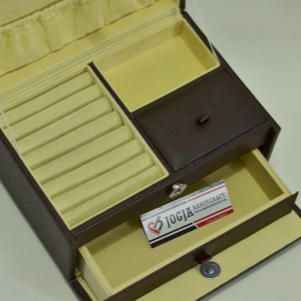 NEW!! Jewelry Box | Kotak Tempat Perhiasan &amp; Accesories Brown Cream