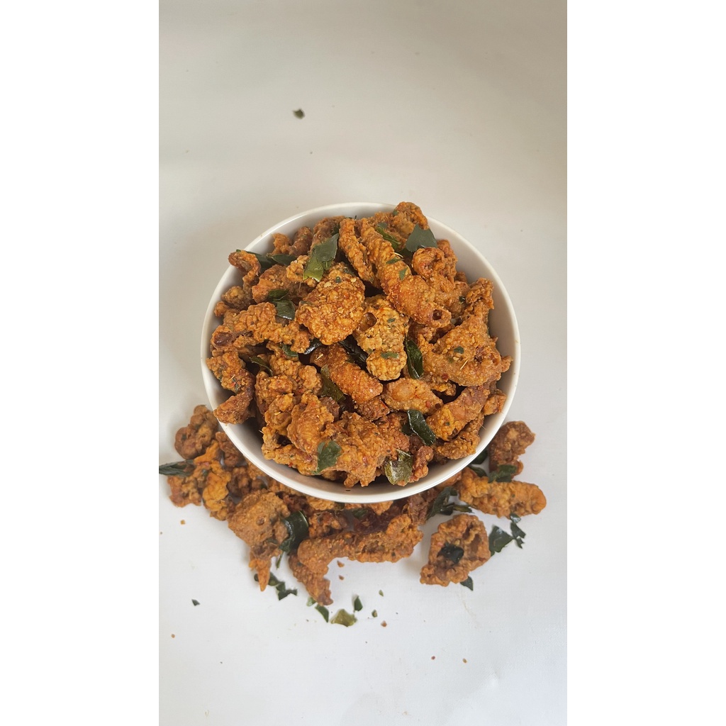 Kulit Ayam Crispy Pedas Daun Jeruk Juragan Basreng 250gr Makanan Ringan