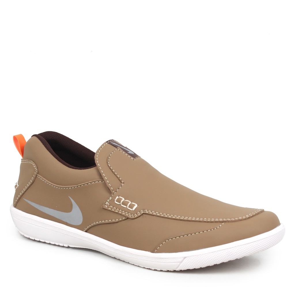 SEPATU PRIA NIKE BOSTON SLOP CREAM CASUAL SLIP ON OLAHRAGA