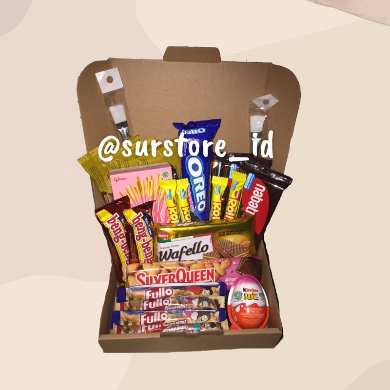 

Snackbox wisuda/Gift box/Hampers ulang tahn