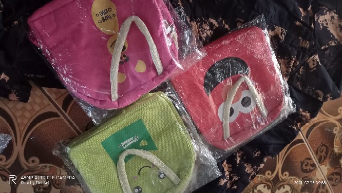 Online Saya  T117 Tas Bekal Karakter Ukuran Besar / Lunch Bag / Perlengkapan Bekal Anak Sekolah