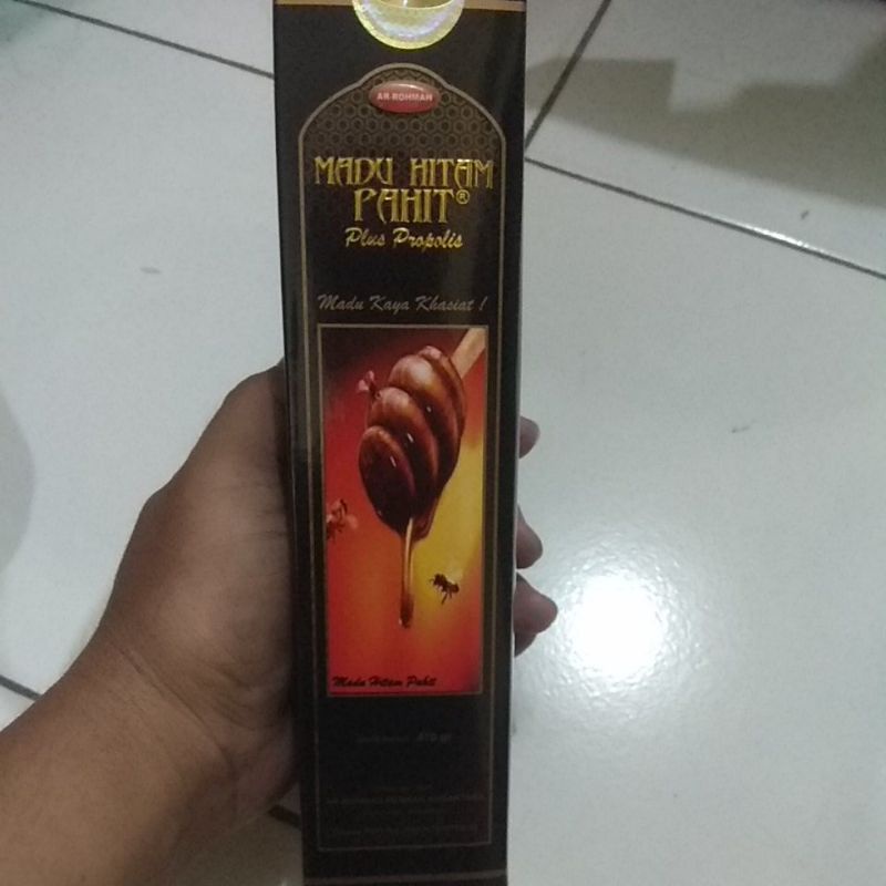 

Madu Hitam Pahit Plus Propolis Ar-Rohmah