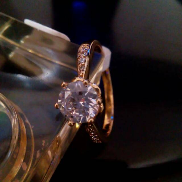 Cincin zircon lapis emas 22k