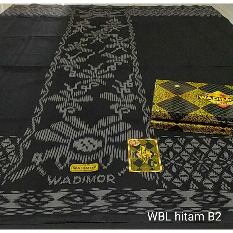 Jual Sarung Wadimor Bali 555 Wadimor Tumpal Kembang Hitam Polos Wadimor ...