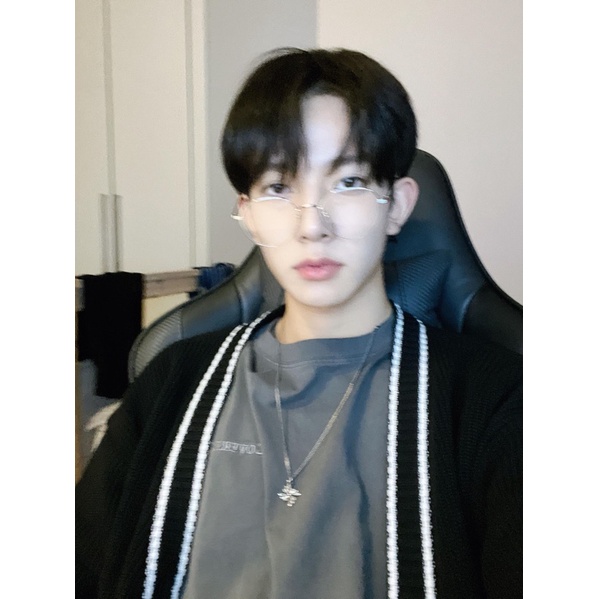 ♥ PC HEE HOODIE ESSE ♥