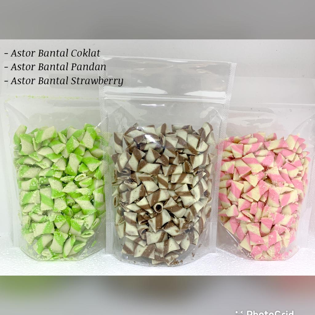 

Snack Astor Coklat / Pandan /Strawberry (500 Gram) - Oleh Oleh Medan