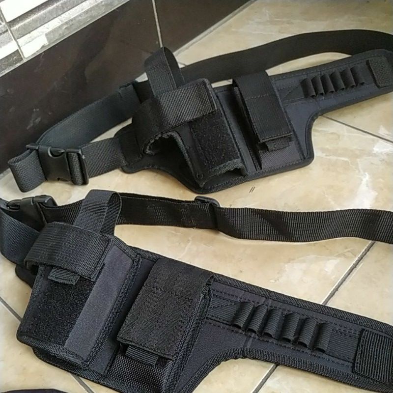 Sarung pistol pinggang+ magasin