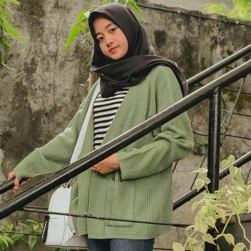 LOOCY CARDIGAN RAJUT OVERSIZE / CARDY RAJUT