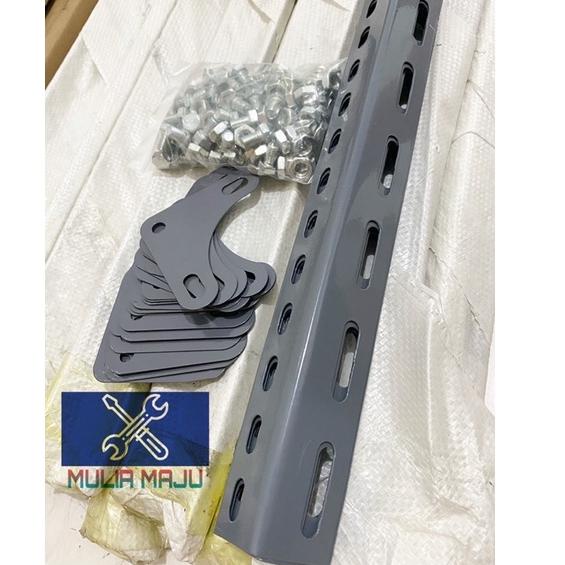 Keluaran Terbaru.. SIKU LUBANG BESI /Besi siku lubang /besi siku rak(HARGA PABRIK )1,1MM PANJANG 3me