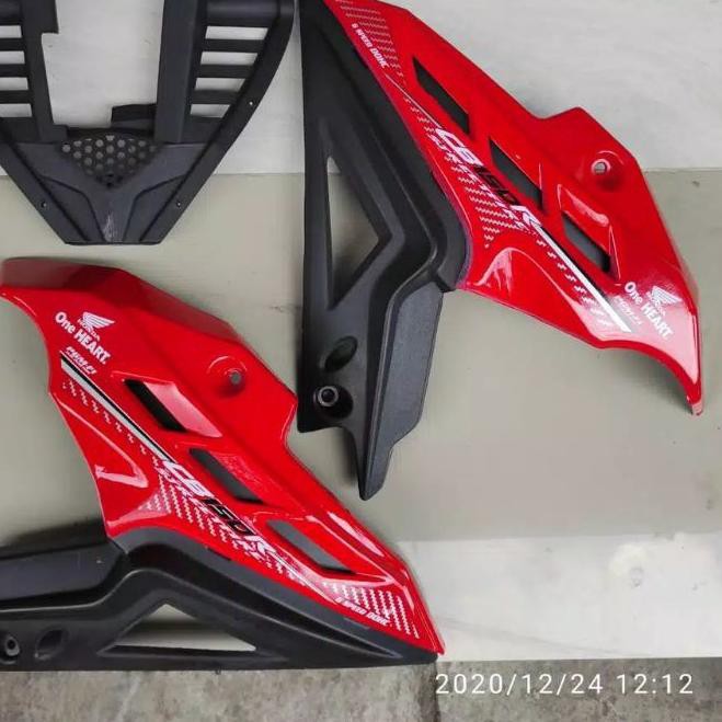 Banyak Peminat Cover Mesin CB150R  Vixion Cover Engine CB150R Tutup Mesin vixion CB150R Cover Mesin