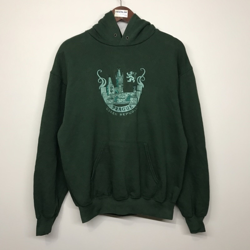 Sweater Hoodie VTG Prague Czech Republic by Fruit Of The Loom Second