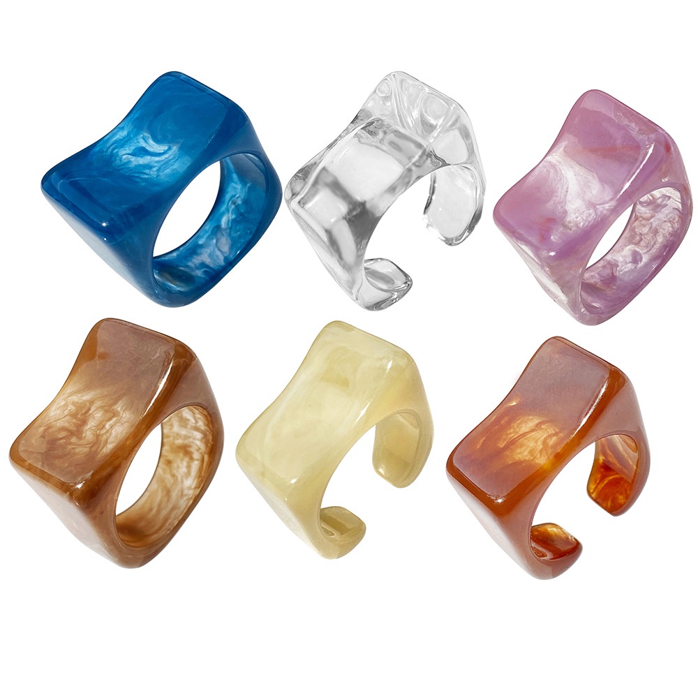 Cincin Resin Akrilik Rusellia Ring Fashion