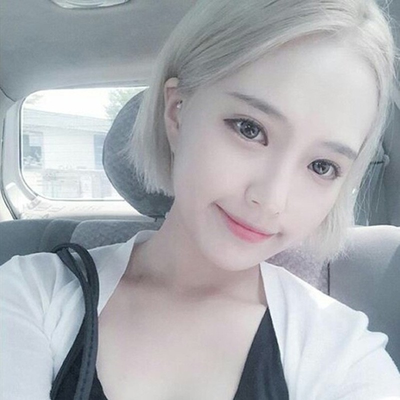 White Wig Female Short Hair Rice White Bobo Head Grandmother Gray