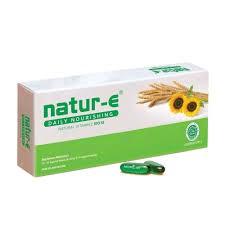 Natur E 100 IU strip 4 kapsul lunak ( suplemen kesehatan kulit)