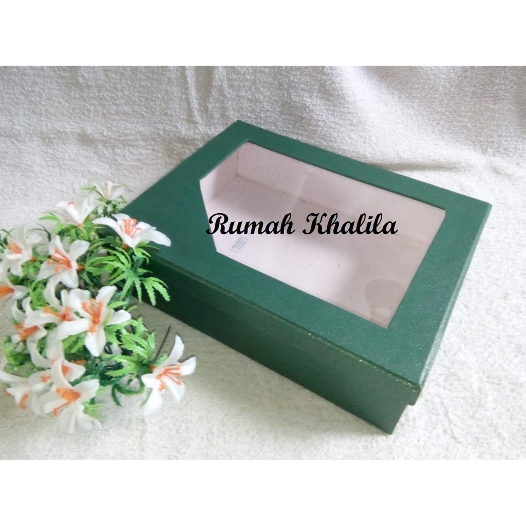 

Best Product Kotak Hantaran Kotak Seserahan Kotak Parcel Warna Hijau Tua 28x22.5x7 Aesthetic Unik