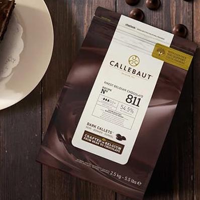 

BARRY CALLEBAUT 250 Gr DARK CALLETS 54,5% 811 FINEST BELGIAN CHOCOLATE