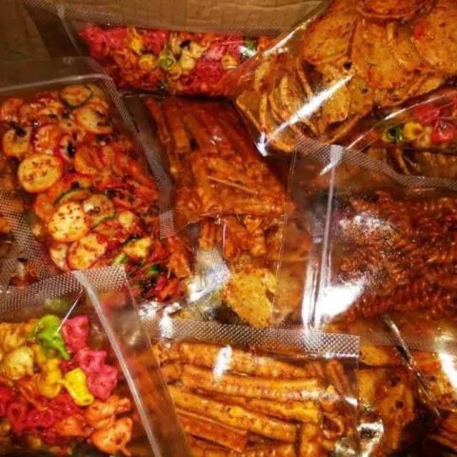 

Seblak Kerupuk Bantat kemasan repack plastik pouch 100gr