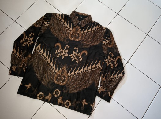 Kemeja Batik Slimfit Lengan Panjang Modern Baju Batik Distro Pria Batik Diamond