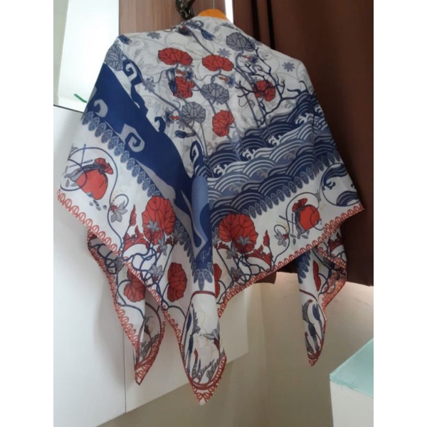 PRELOVED Timun Mas Scarf by Restu Anggraini