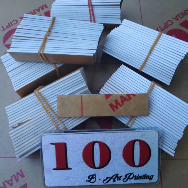 

Bahan Name Tag Nama Dada Papan Nama Acrylic Marga Cipta