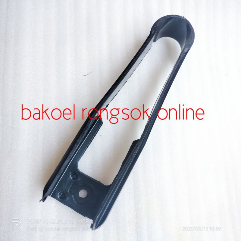 karet tahanan rantai tatakan rantai bantalan rantai Satria f bantalan rantai Satria fu