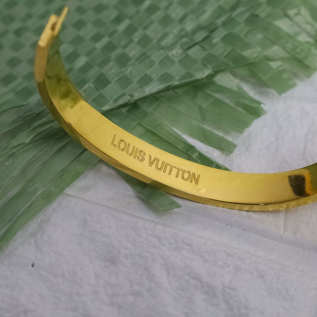 Gelang bangle titanium kualitas import korea anti karat - ercassia