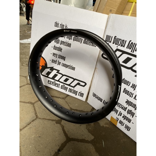 pelk velg thor u shape ukuran 215 hitam  pelek lingkaran uk.215 setengah lingkar