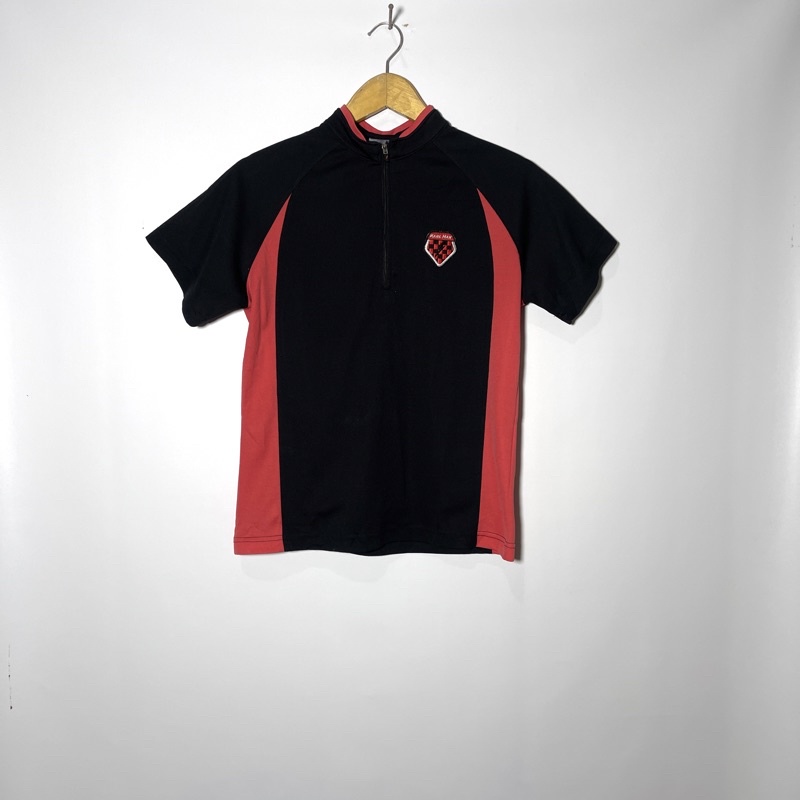 Baju Olah Raga Preloved by Hisummer08-10 KarlMax M95